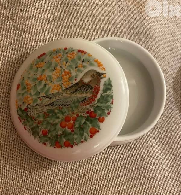 vintage ceramic trinket box 1