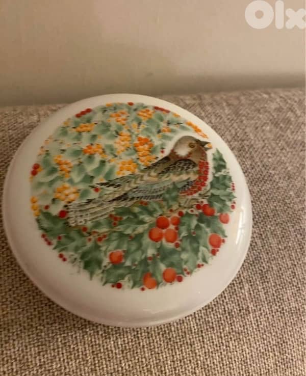 vintage ceramic trinket box 2