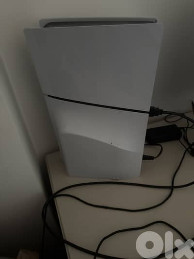 play station 5 perfect condition used