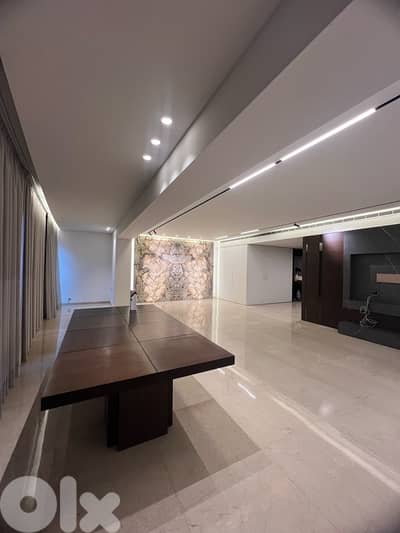 Apartment for Rent in Achrafieh شقة للإيجار في الاشرفية