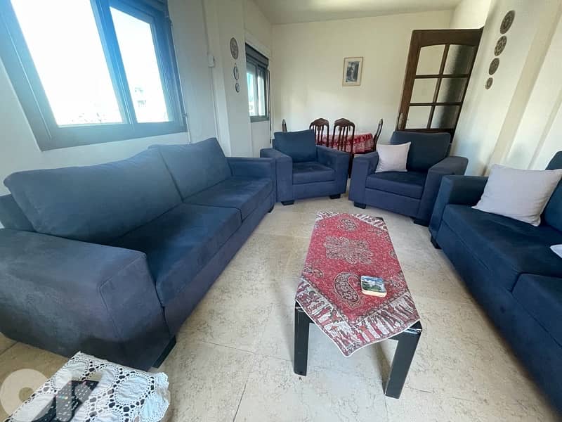 غرفة جلوس بحالة جيدة جداً شبه جديدة 2