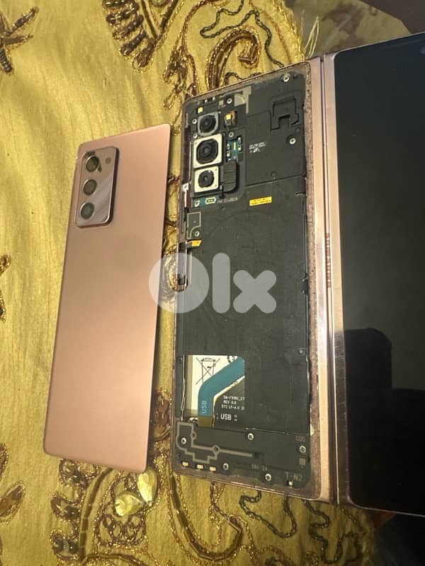 Samsung z fold 2 4