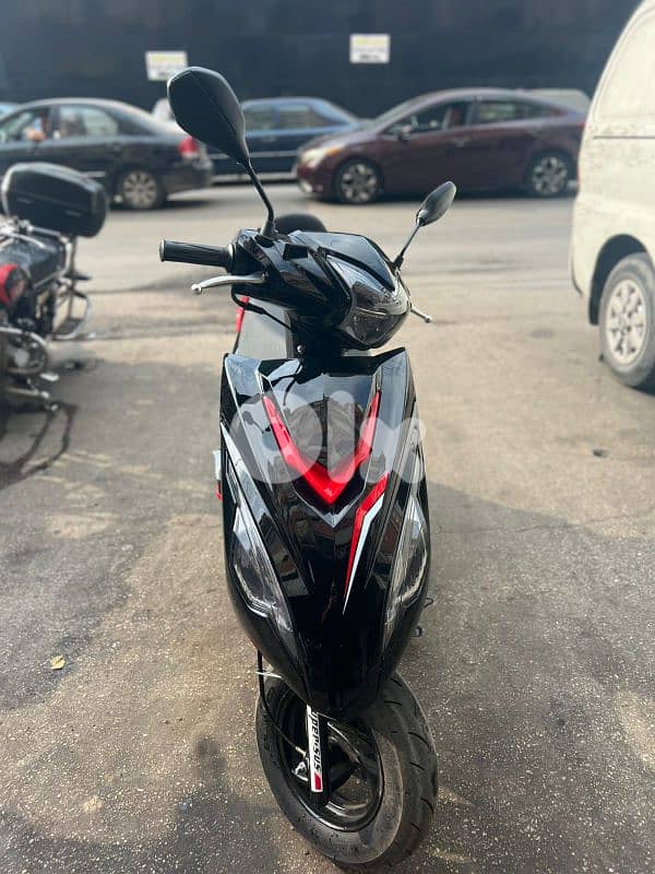 lindy R 125 /  2025 1