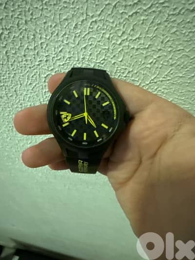 Scuderia ferrari watch