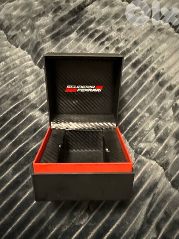 Scuderia ferrari watch 2