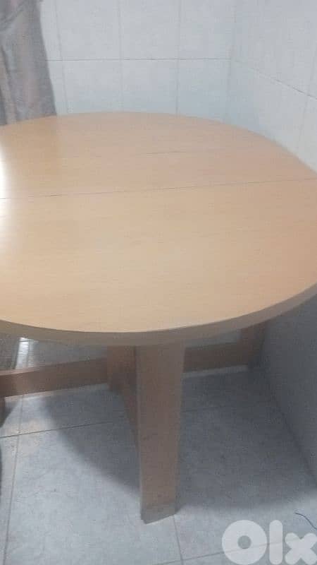 طاولة خشب طبيعي مرتب متنطوى 4
