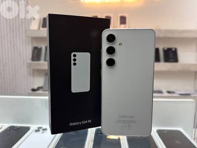 Samsung S24 Fe 256Gb Like New: - Mint Condition