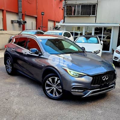 INFINITI QX30 2018 AWD 2.0T LUXURY BLACK EDITION FULL 84000 miles