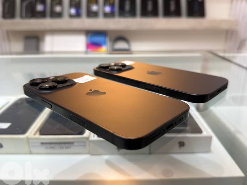 iPhone 16 Pro 256Gb Like New: -Mint Condition 3