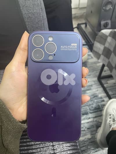 iphone 14 pro max for sale (like new)