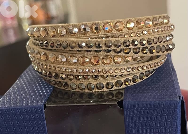 Women’s Swarovski Slake Bracelet 3