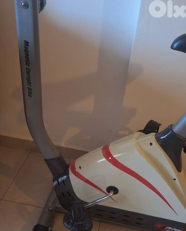 مكنة رياضة منزلية Life gear ب 75 $ 1