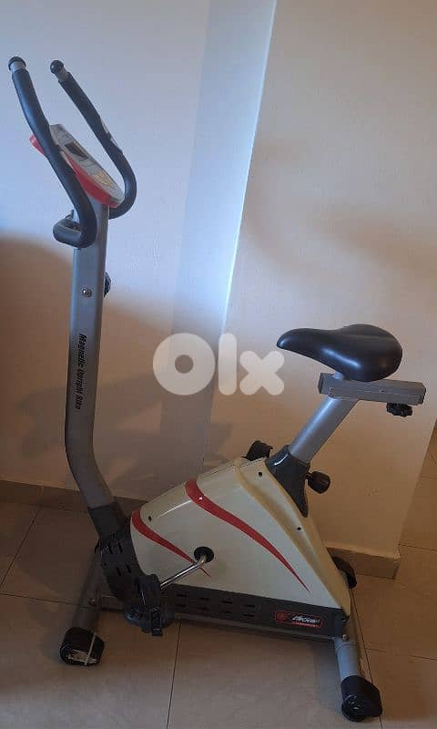 مكنة رياضة منزلية Life gear ب 75 $ 3