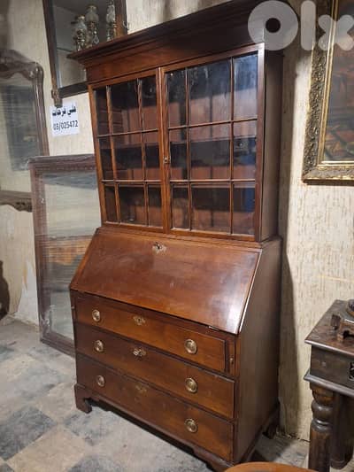 فيترين ريجنسي إنجليزية مميزة انتيك قديم خشب جوز