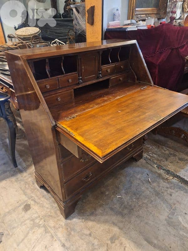 سكرتير انجليزية مميزة انتيك قديم 1