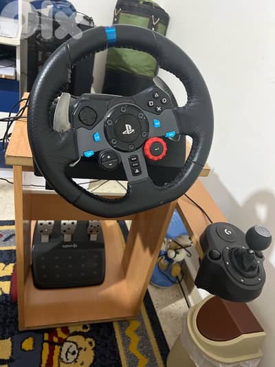 logitech g29+logitech gearbox +wooden table
