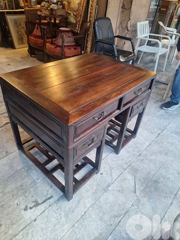 مكتب فرنسي انتيك خشب جوز مسيف صافي مميز خارق النظافة 2