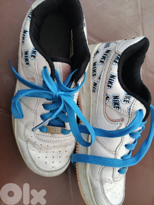 ثياب باله بحالة جيدة 17