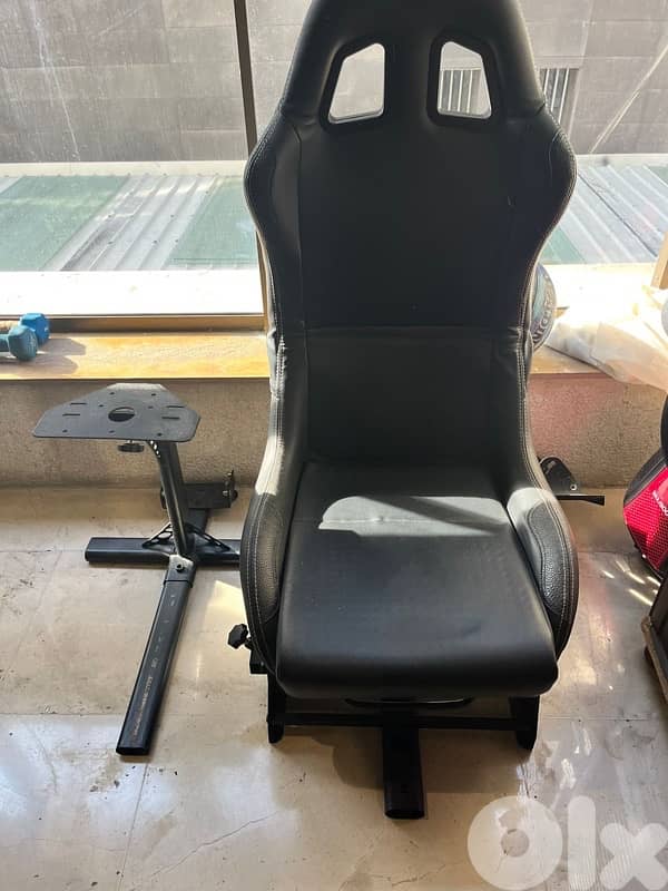 Gaming chair 1