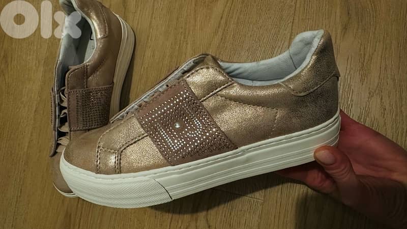 sneakers for girls 2