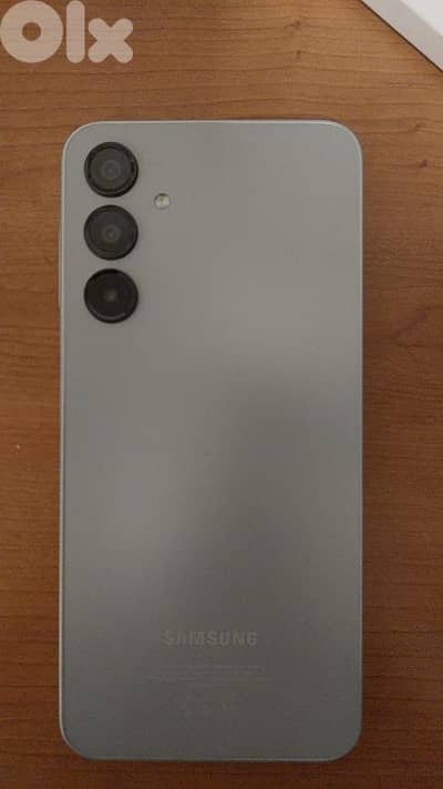 samsung a16 still new not used with warranty