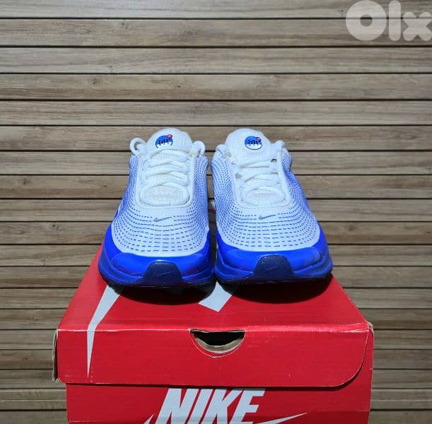 Air Max Dn White/ Racer Blue 1