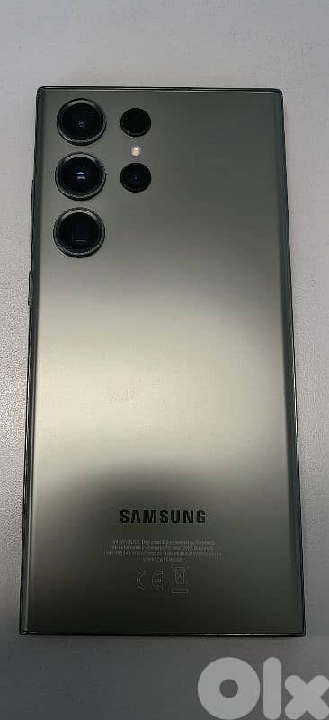 S23 Ultra used like new with box and original cable 1