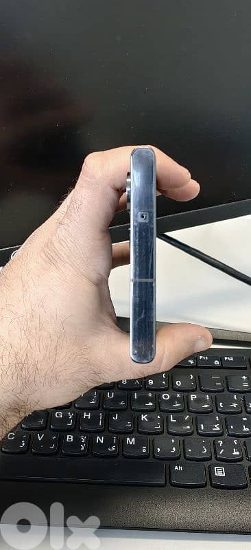 S23 Ultra used like new with box and original cable 3