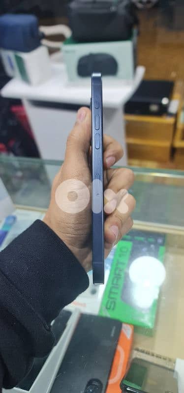 IPhone  15 pro max 5