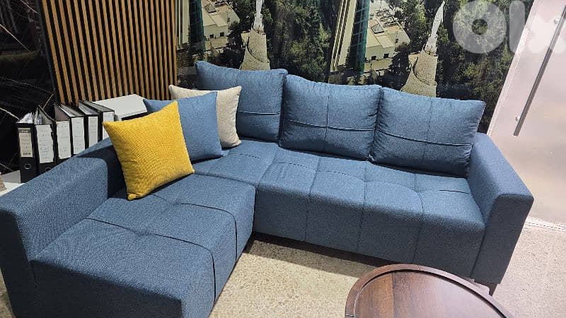 زاوية دعاية. corner 3