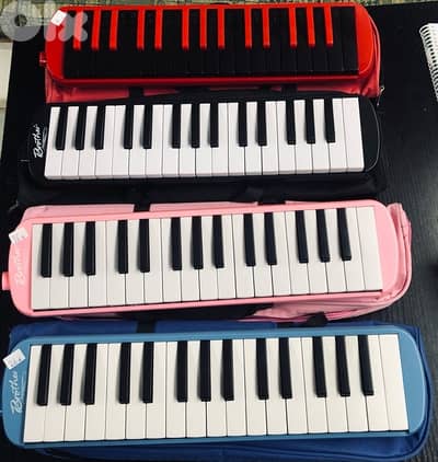 melodica 32 keys