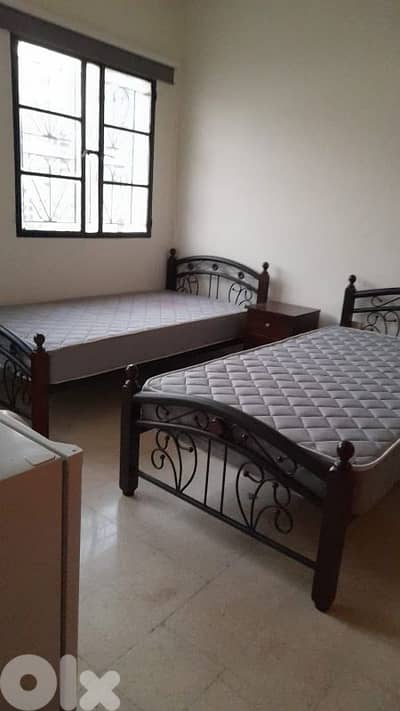 Dorms for Boys (Private & Shared) - غرفة للشباب