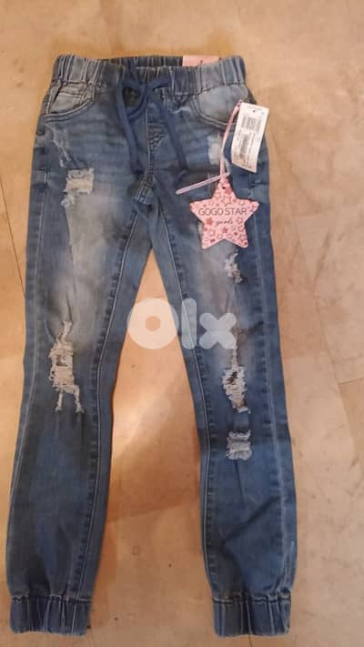 بضاعة جديدة مستوردة