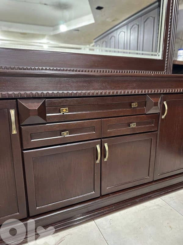 اوضة سفرة ملكية خشب زان ولاتي ملبسة قشر زان 4