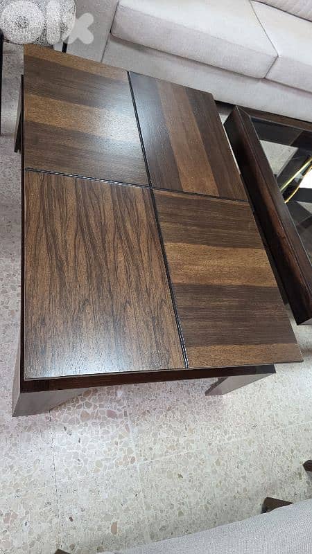 طاولة نصف موبيليا.  Center table mobilia 1