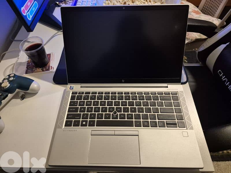 HP elitebook 845 G7 1