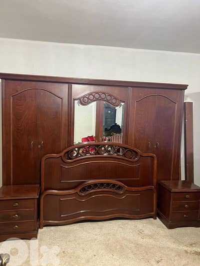 اوضة نوم ملكية خشب زان ولاتي كلا ملبسة قشر زان