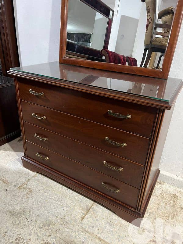 اوضة نوم ملكية خشب زان ولاتي كلا ملبسة قشر زان 11