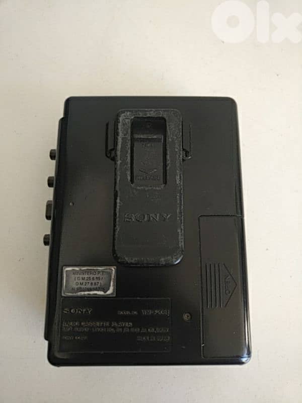 Vintage Walkman Sony WM-F2081 - Not Negotiable 1