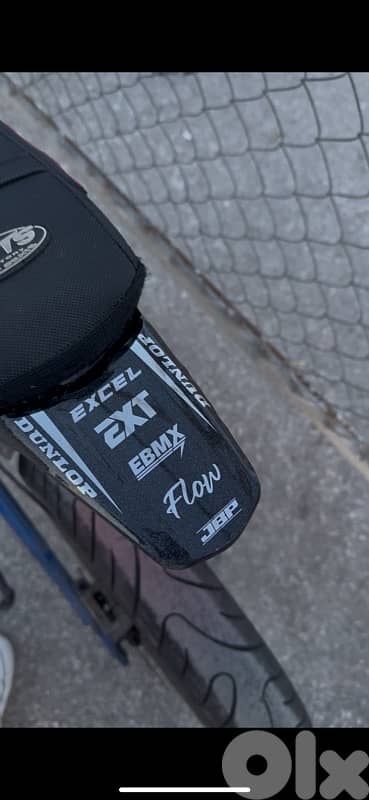 Surron lbx with many mods mainly an ebmx controller 4