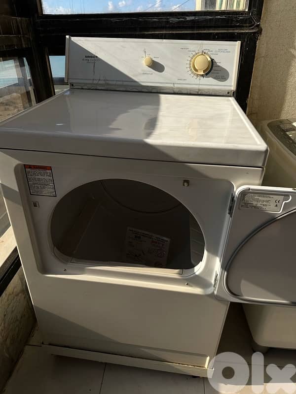 Admiral Heavy Duty 10.1kg washing machine 1