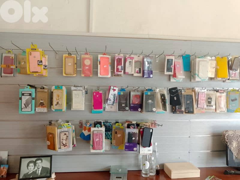 ALL PHONE CASES FOR SALE CLOSING STORE 7