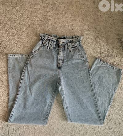 Wide Leg high waisted jeans