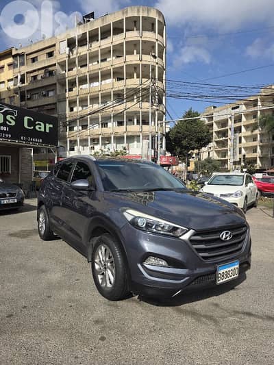 Hyundai Tucson 2016 Company