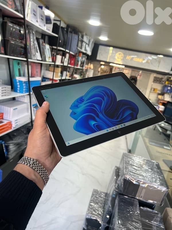 hp elitebook 2 in 1 , corei5 touch screen 2