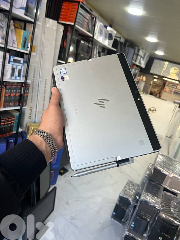 hp elitebook 2 in 1 , corei5 touch screen 3