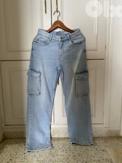 Cargo jeans size 34, from bershka