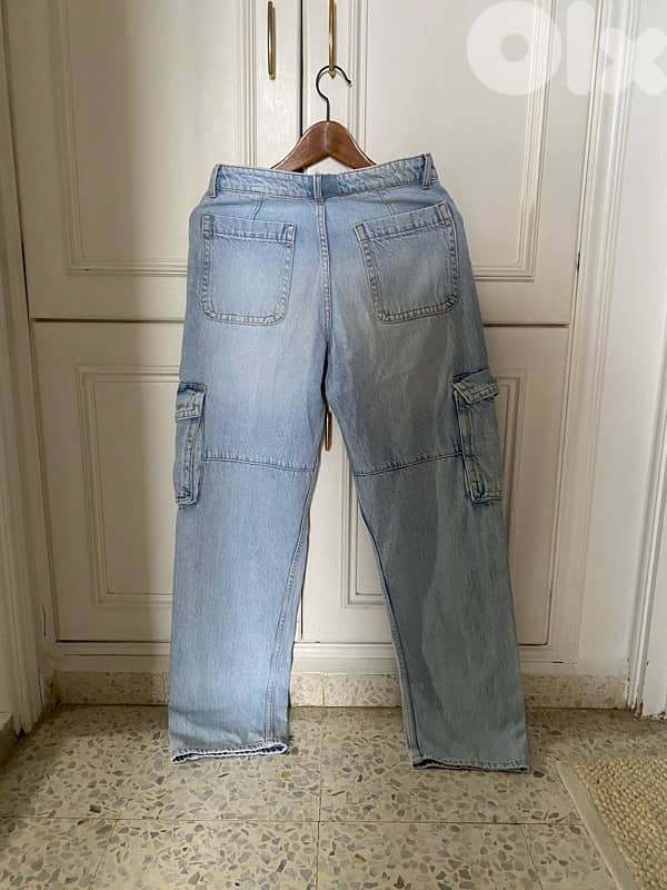 Cargo jeans size 34, from bershka 1