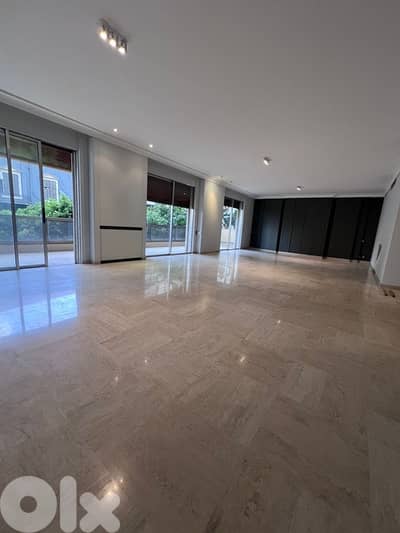 450 Sqm Apartment in Sursock - Ashrafieh