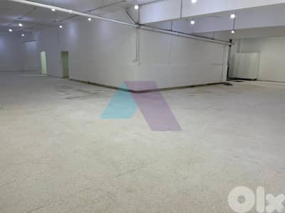 700m2 Commercial warehouse-prime location-4sale in Achrafieh - أشرفية